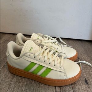 Adidas Grand Court Alpha Sneaker